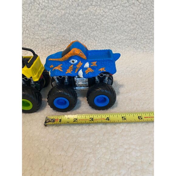Unbranded Lot of 2 Monster Truck Jeeps Convert to Dinosaur Monster Trucks - Picture 5 of 8